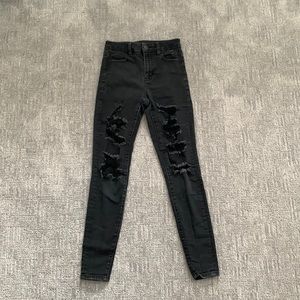 American Eagle black distressed jeans